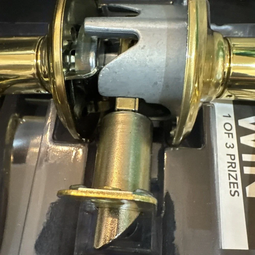 Schlage Hall & Closet Door Lever Handle - Bright Brass Finish F10 Flair Lever